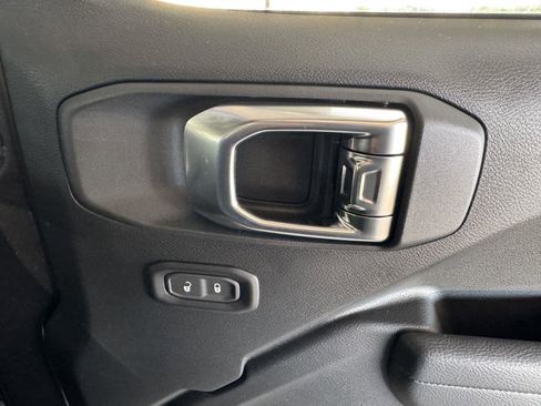 New 2026 Jeep Gladiator Sport AWD/4WD image 34