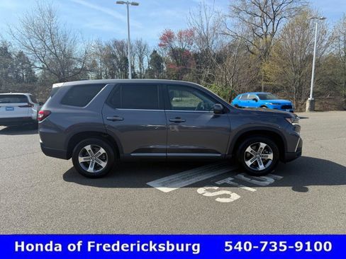 Used 2023 Honda Pilot EX-L image 7