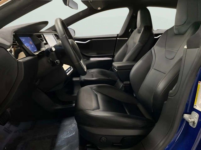 Used 2016 Tesla Model S 70D AWD/4WD image 16