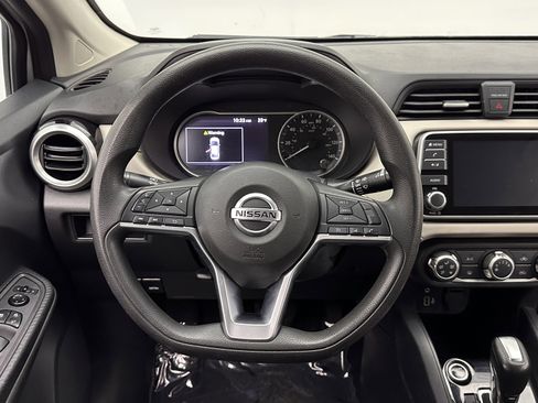 Used 2021 Nissan Versa SV image 23