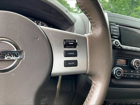 Used 2017 Nissan Frontier SV w/ SV Value Truck Package AWD/4WD image 26