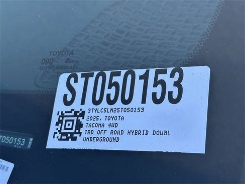 New 2025 Toyota Tacoma TRD Off-Road w/ TRD Off Road Premium Package image 34