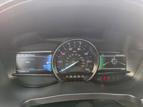 Used 2018 Ford Explorer XLT w/ Equipment Group 202A FWD image 10