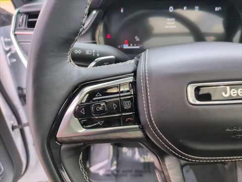 Certified 2025 Jeep Grand Cherokee L Overland w/ Advanced Protech Group III AWD/4WD image 25