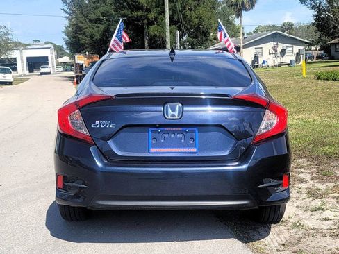 Used 2017 Honda Civic EX image 6