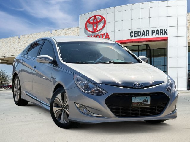 Used 2013 Hyundai Sonata Limited FWD image 1