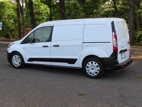 Used 2019 Ford Transit Connect XL FWD image 3