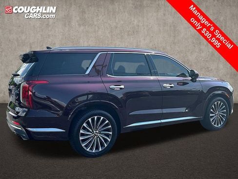 Used 2023 Hyundai Palisade Calligraphy image 4