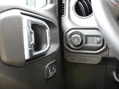 New 2026 Jeep Wrangler Unlimited Sport AWD/4WD image 21
