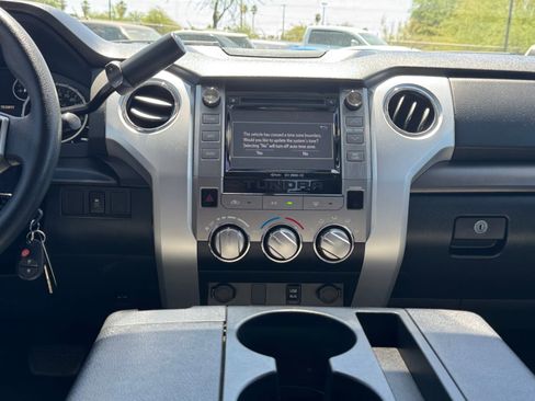 Used 2014 Toyota Tundra SR5 image 15