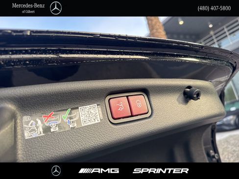 New 2026 Mercedes-Benz C 300 Sedan image 8