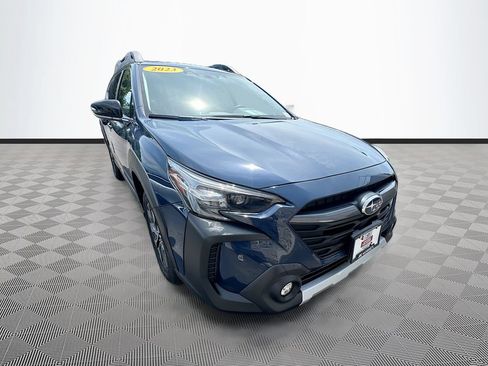 Certified 2023 Subaru Outback Limited AWD/4WD image 3