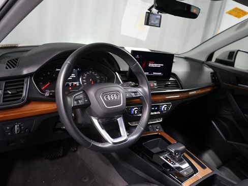 Used 2022 Audi Q5 2.0T Premium w/ Convenience Package AWD/4WD image 7