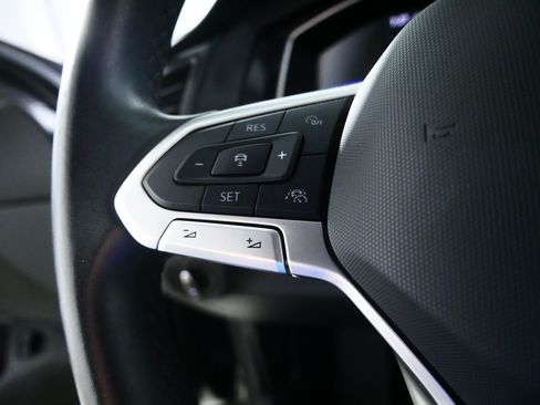 Used 2024 Volkswagen Jetta SE FWD image 27