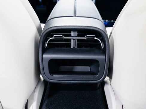 Certified 2025 Mercedes-Benz E 450 4MATIC All-Terrain Wagon w/ Multicontour Seating Package image 30