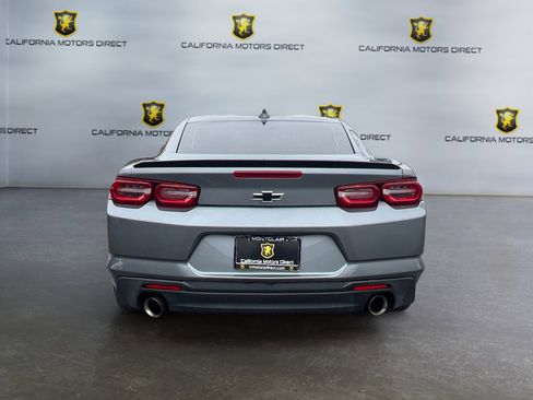 Used 2021 Chevrolet Camaro LT image 4