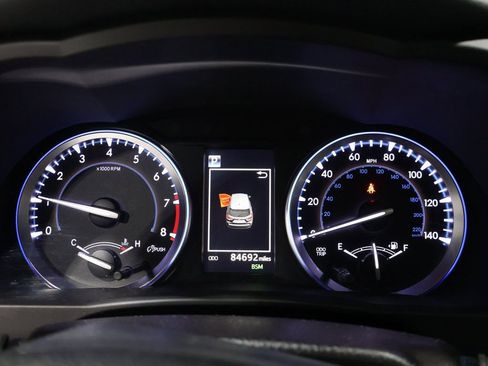 Used 2018 Toyota Highlander XLE image 41