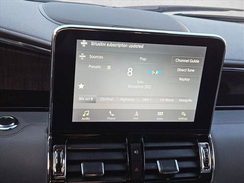 Used 2019 Lincoln Navigator Select RWD image 10