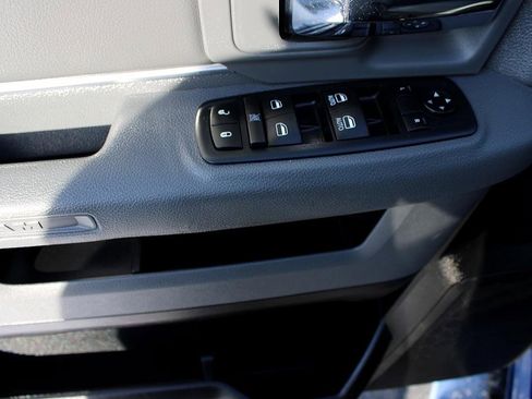 Used 2016 RAM 2500 Big Horn image 10