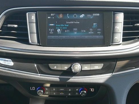Used 2019 Buick Enclave Premium image 15