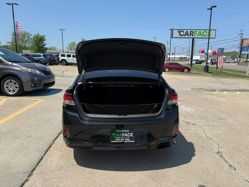 Used 2018 Hyundai Sonata Limited w/ Cargo Package FWD image 12