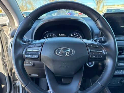 Used 2023 Hyundai Kona SEL w/ Convenience Package image 10