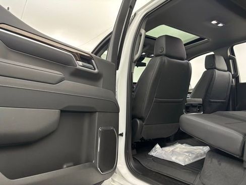 New 2026 GMC Sierra 1500 Elevation w/ Elevation Premium Package image 38
