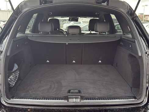 Used 2022 Mercedes-Benz GLC 300 w/ AMG Line image 26