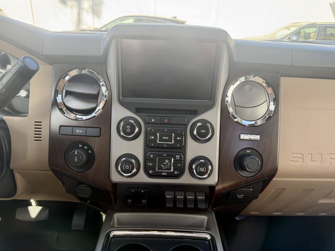 Used 2014 Ford F350 Lariat AWD/4WD image 33