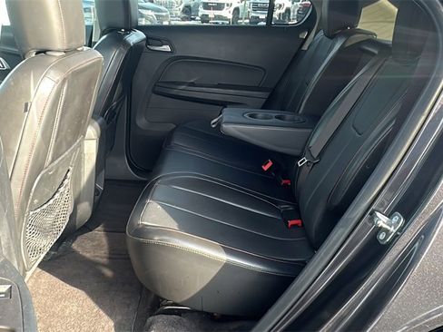 Used 2016 Chevrolet Equinox LTZ w/ Enhanced Convenience Package image 27