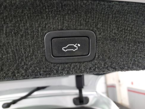 Used 2015 Volvo XC70 T6 Premier Plus image 30