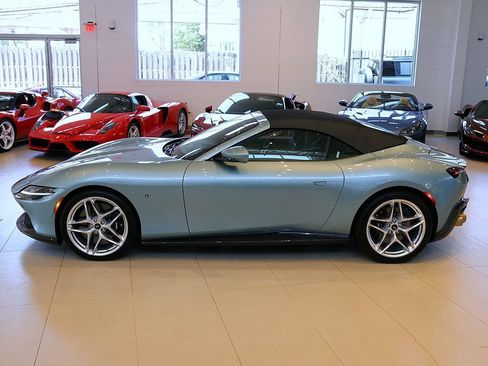 Certified 2024 Ferrari Roma Spider RWD image 3