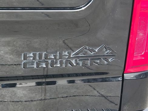Used 2024 Chevrolet Silverado 1500 High Country w/ Midnight Edition image 11