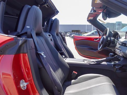 New 2026 MAZDA MX-5 Miata Grand Touring w/ Weather Package RWD image 24