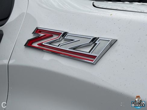 Used 2019 Chevrolet Silverado 1500 LT Trail Boss image 7