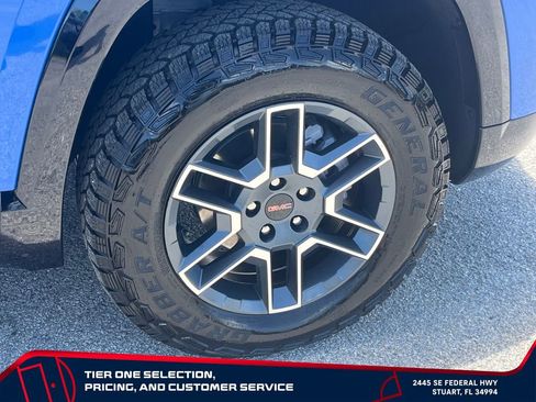 Certified 2026 GMC Terrain AT4 w/ Convenience Package III AWD/4WD image 21