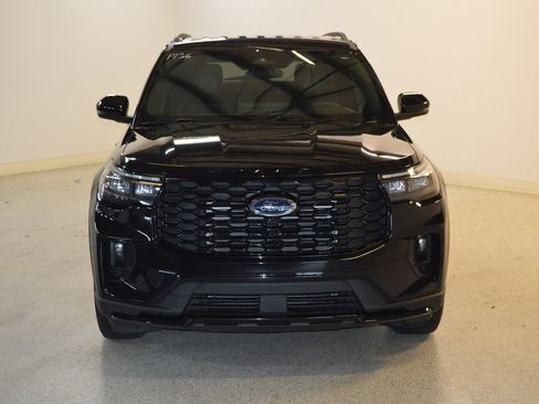 Used 2026 Ford Explorer ST-Line AWD/4WD image 8