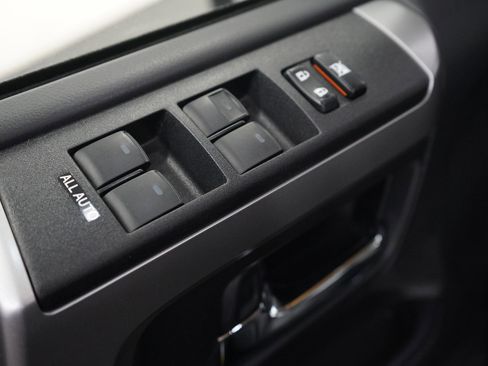 Used 2024 Toyota 4Runner SR5 Premium image 20