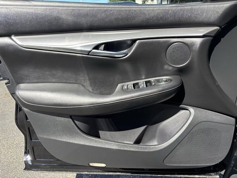 Certified 2024 INFINITI QX50 Pure image 15