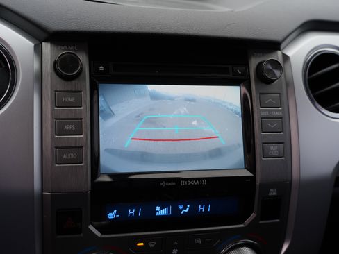 Used 2018 Toyota Tundra Limited w/ Limited Premium Package image 27