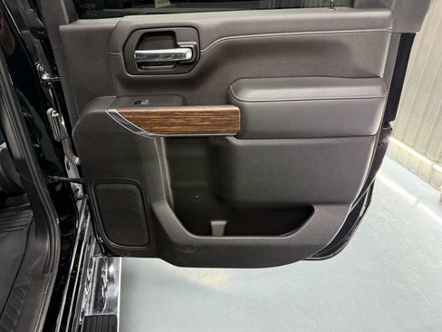 Used 2022 Chevrolet Silverado 3500 High Country w/ Z71 Off-Road Package image 30