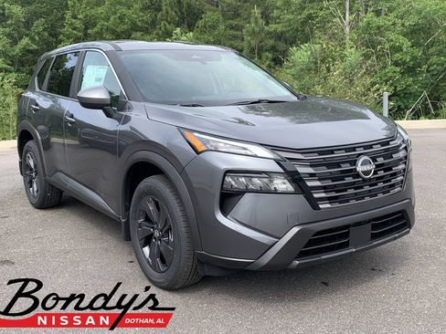 New 2026 Nissan Rogue SV w/ Cold Weather Package FWD image 1