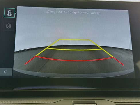 Used 2025 Kia K4 LXS image 22