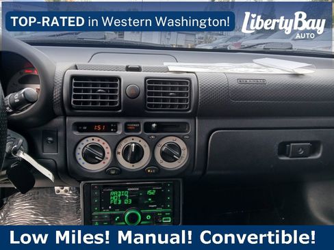 Used 2000 Toyota MR2 image 21