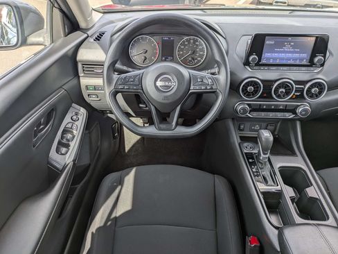 Used 2025 Nissan Sentra S FWD image 15