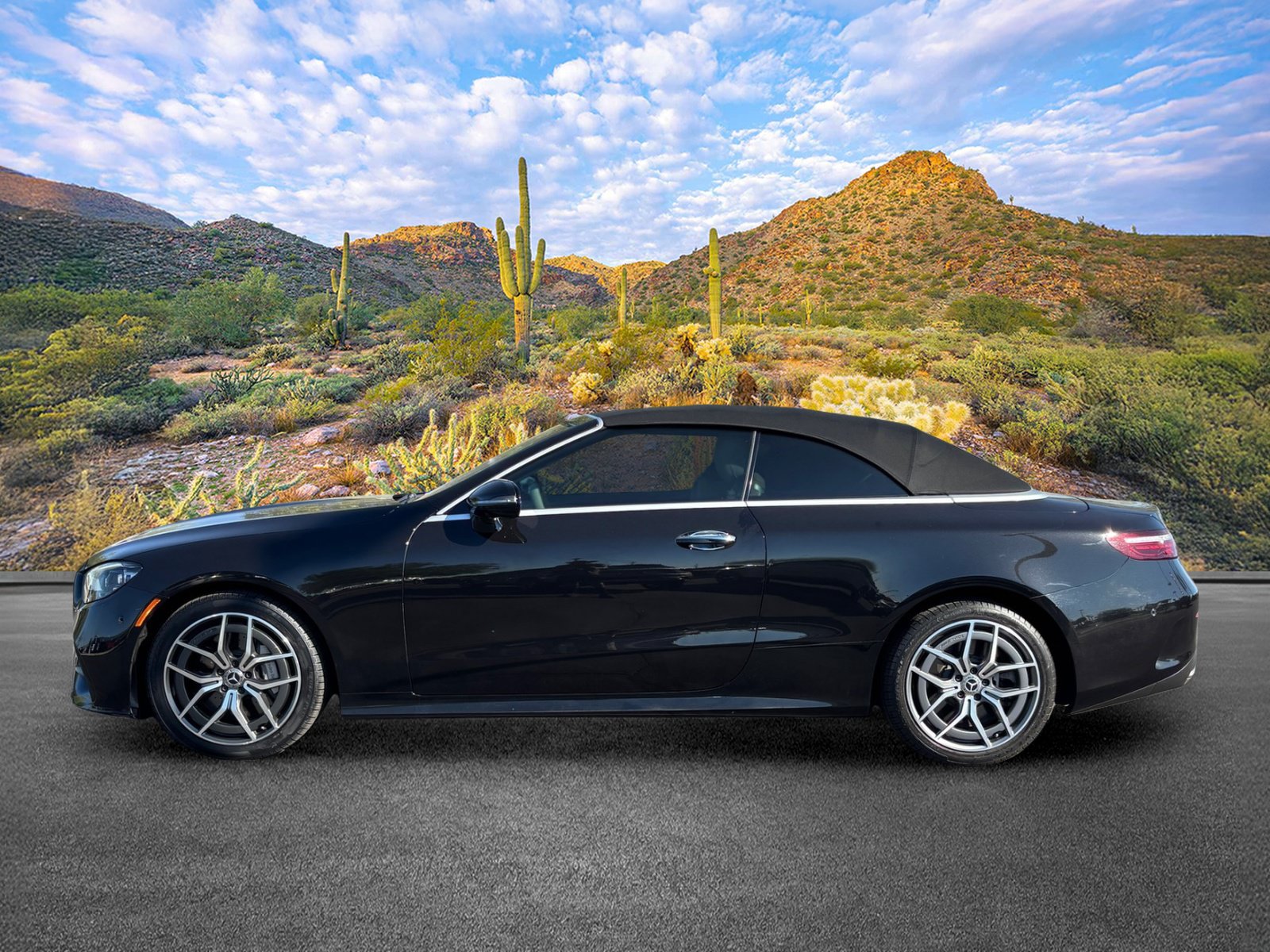 Used 2023 Mercedes-Benz E 450 4MATIC Cabriolet image 7