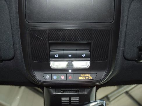 New 2026 Chevrolet Equinox ACTIV w/ Convenience Package III AWD/4WD image 48