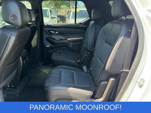Used 2023 Chevrolet Traverse RS AWD/4WD image 12