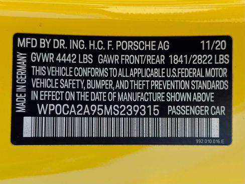 Certified 2021 Porsche 911 Carrera image 37