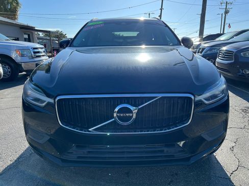 Used 2019 Volvo XC60 T5 Momentum w/ Premium Package FWD image 3